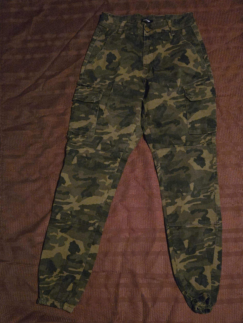 Fashion Nova Men's Olive Camo Cargo Pants